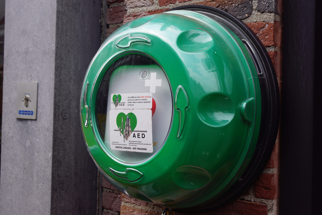 in-bernheze-hangt-de-aed-soms-te-ver-weg-foto-bd-nl