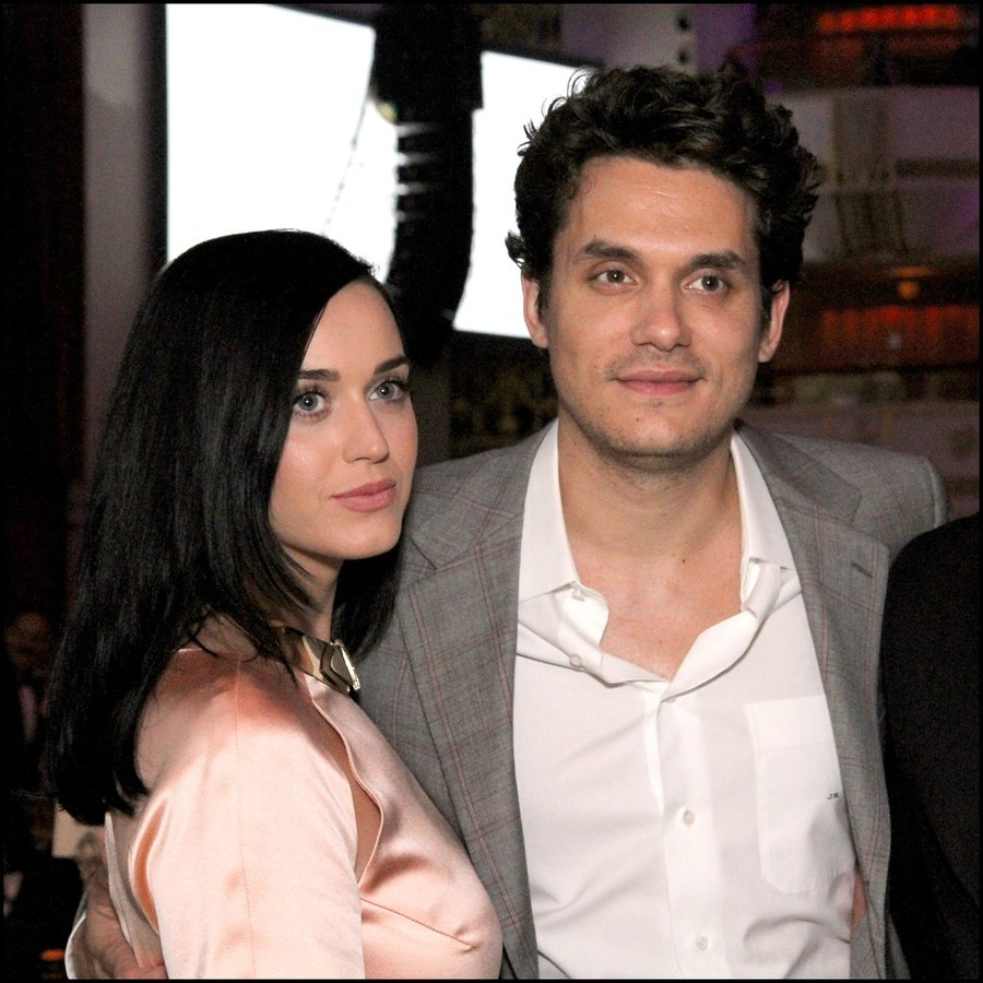 John Mayer maakt liefde voor Katy Perry officieel Foto hln.be(02)