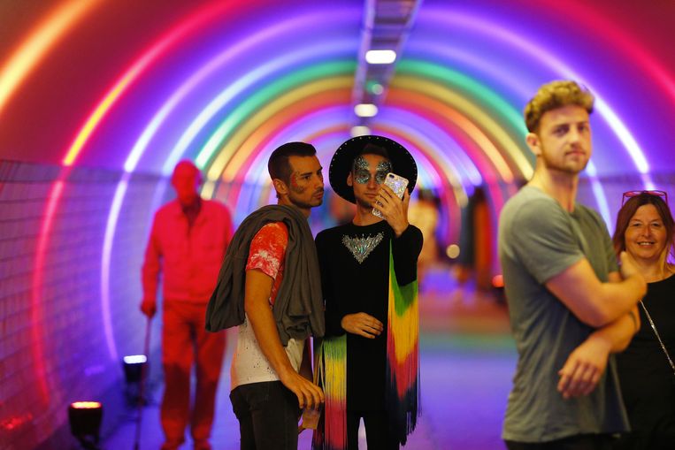 De Antwerp Pride. Lesbiennes en homo's kunnen op de meeste sympathie rekenen. Beeld BELGA