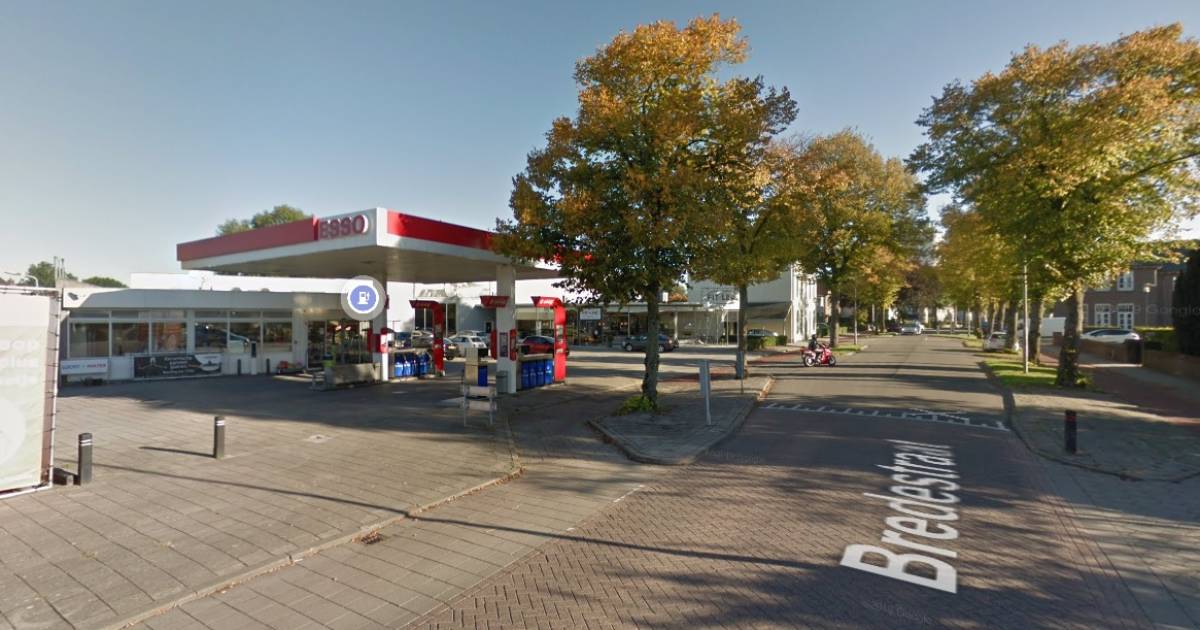 Overvaller weggejaagd bij benzinestation in Oostburg, klant slaat hem