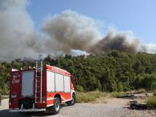 Des blessés et une dizaine de maisons brulées à cause d’incendies en Grèce dans le Péloponnèse