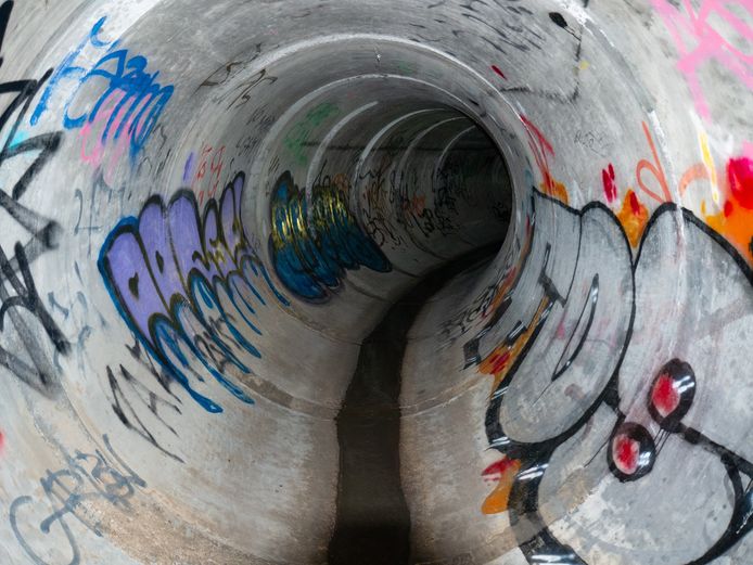 De riolen onder de stad zijn flink verouderd en er is veel geld nodig om die op te knappen.