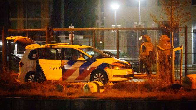 Wapen onder zijn jas, maar man (39) ontkent dat hij Utrechtse kroeg op wilde blazen: ‘Ogen zijn geopend’