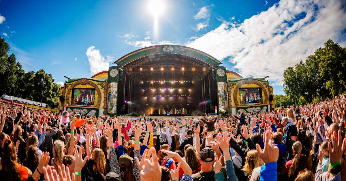 Meau, Roxy Dekker en De Bankzitters lineup voor het Central Park