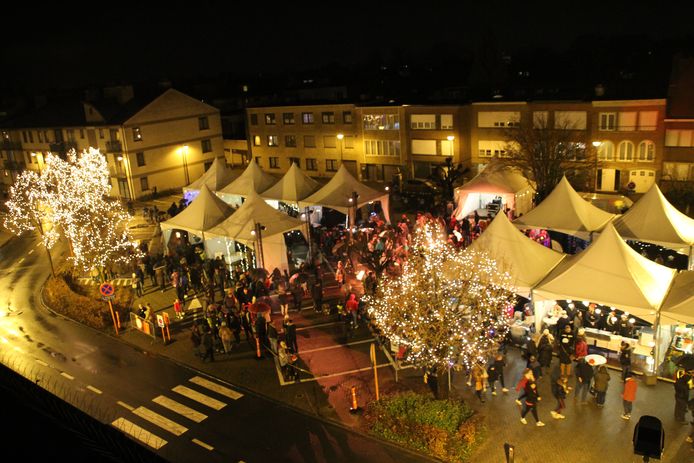 Voor de gezellige kerstsfeer moet je dit jaar niet op het De Walsplein in Kortenberg zijn. De kerstmarkt werd immers afgelast.