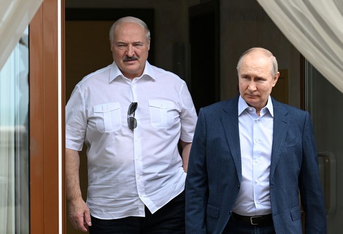 Vladimir Poetin en Aleksandr Loekasjenko hebben overlegd in het Russisch Sochi