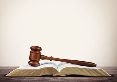 Ommelse psychiater voor drie maanden geschorst na ernstig tekortschieten in hulp aan kwetsbare jonge