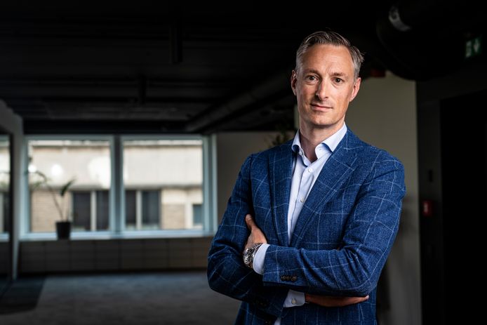 Peter De Keyzer van strategisch communicatiebureau Growth Inc, dat mee het initiatief nam voor de open brief waarmee bedrijfsleiders beloven een week lang les te geven in zomerscholen.