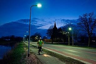 Lantaarns met led geven feller licht en vergroten de veiligheid op straat.
