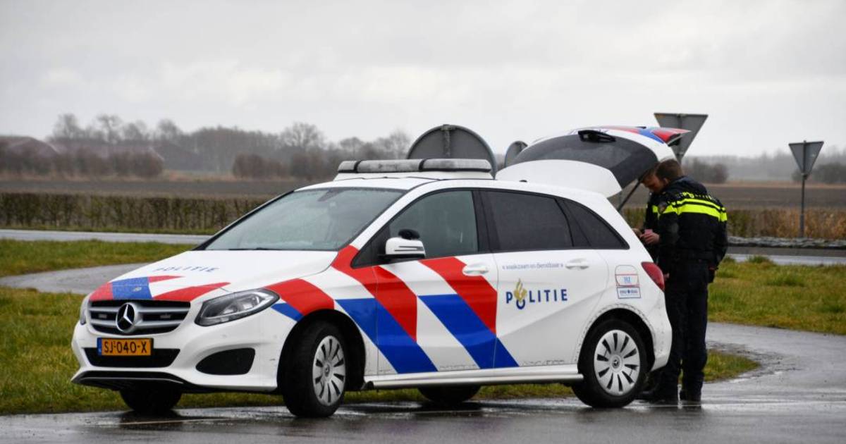 Wielrenners in botsing met auto bij Burgh-Haamstede.