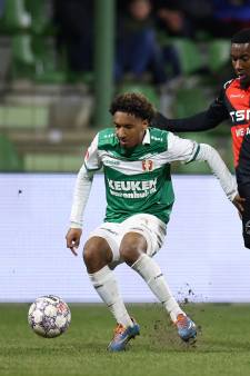 ‘Tandeloos’ FC Dordrecht lijdt tegen Almere City FC vierde nederlaag op rij: ‘Totaal geen stootkracht’