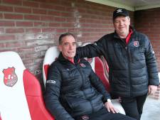 Rafelrandjes? IJzervlechter én voetbaltrainer Pieter Elias wordt er gelukkig van bij Berkdijk: ‘Ze werken in de bouw, net als ik’