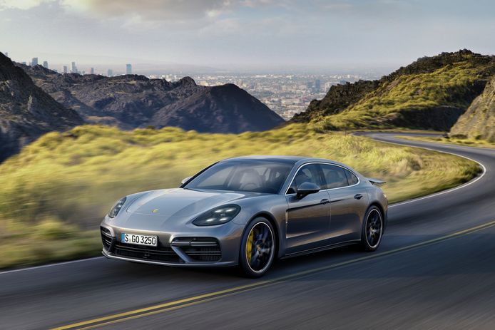 Porsche Panamera.