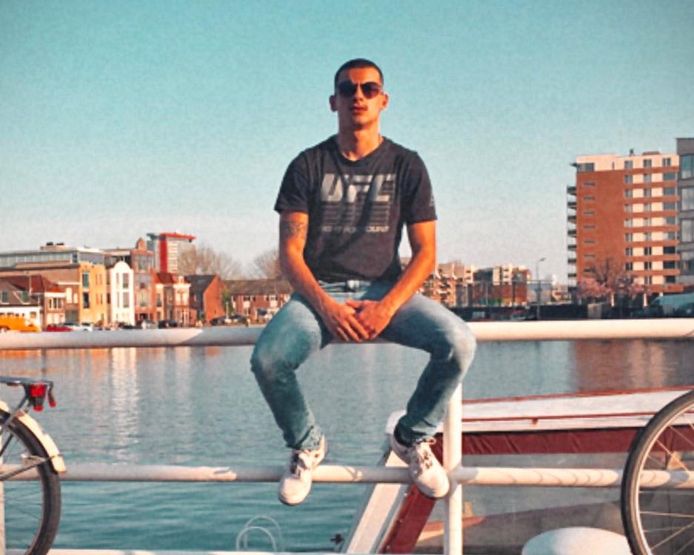 Vitor Justino (20), Portugees arbeidsmigrant die in Port of Moerdijk verbleef en in Delft in corona-quarantaine moest. Hij was zelf niet besmet.