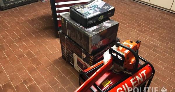 Oudere man uit Reutum opgelicht voor 5000 euro | Tubbergen - Tubantia