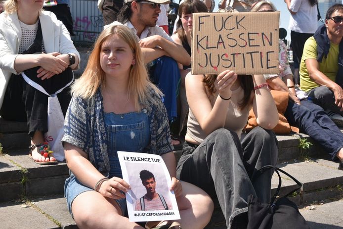 Afgelopen weekend was er in Brussel nog een protest in Brussel naar aanleiding van het arrest in het proces over Sanda Dia.