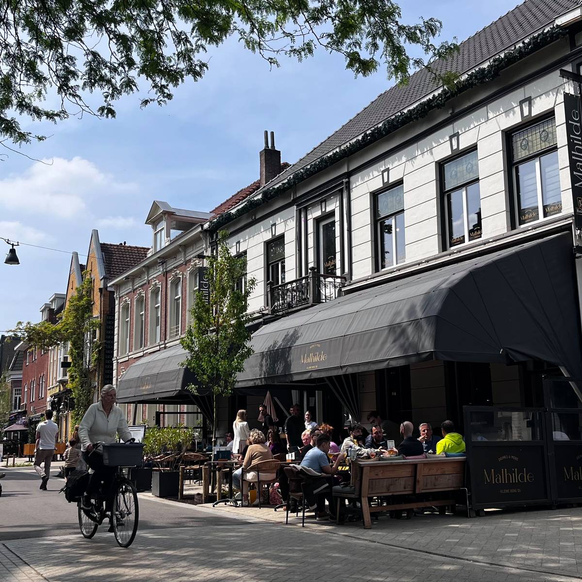 Schoenenwinkel kleine berg eindhoven on sale