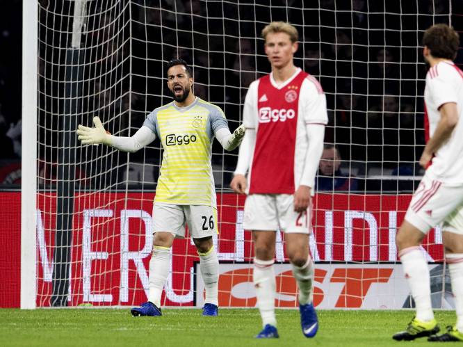 Ajax grijpt naast koppositie in bizar doelpuntenfestijn tegen Heerenveen