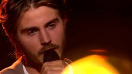 MAKSIM doet de zon schijnen met ‘Waar is De Liefde’