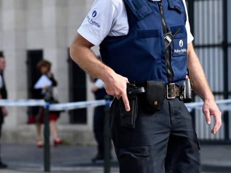 La police utilise les grands moyens pour interpeller deux personnes potentiellement armées à Schaerbeek