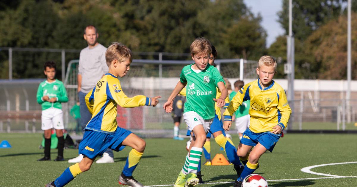 Rijdende Ouders Horen Bij Uitwedstrijden Bij Teambegeleiding Sport Gelderlander Nl