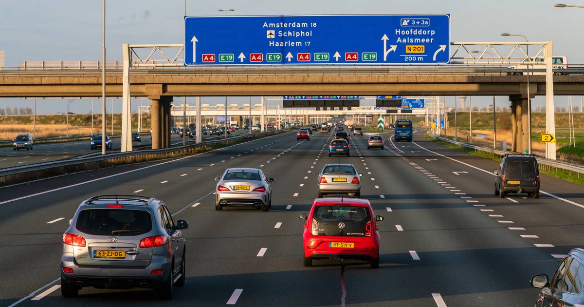 Les Pays-Bas font le premier pas pour introduire une tarification routière : « Nous optons pour le système le plus simple » |  À l’étranger