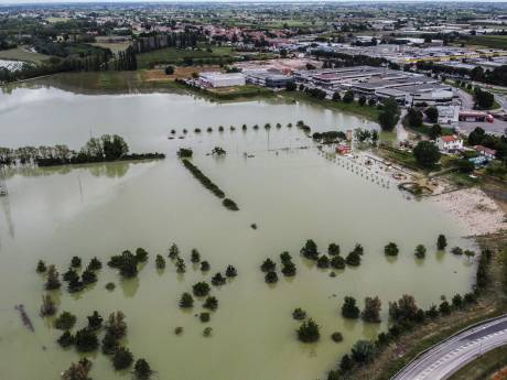 Inondations en Italie: le réchauffement climatique n’a pas joué un rôle déterminant, selon des experts