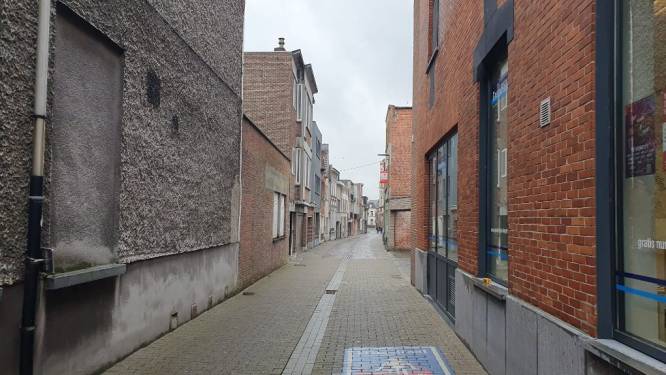 Smalste straatje van Eeklo twee dagen dicht door werken