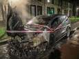 Autobrand tijdens kerst in Zwolle: politie gaat uit van brandstichting