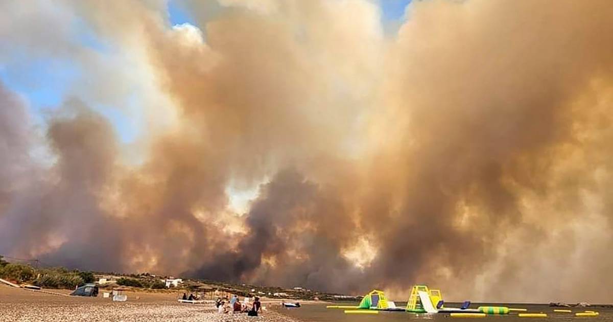 30,000 fleeing forest fires in Rhodes, including Dutch |  Abroad