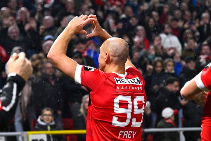 Michael Frey et l’Antwerp n’ont laissé aucune chance au Standard.