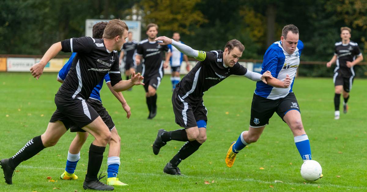 Molenschot en Neerlandia'31 dit keer wel in evenwicht, De Schutters revancheert zich