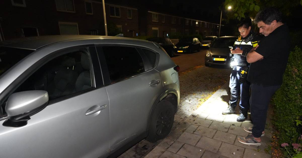 Autobrand in Arnhem buurtbewoners hoorden klappen van autoband door