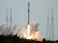 KIJK LIVE. SpaceX lanceert 56 nieuwe Starlink satellieten