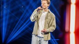 Zo mooi klinkt ‘Iris’ in het Nederlands