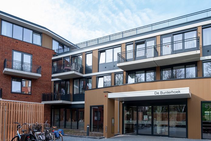 Een van de woon- zorglocaties van WZU Veluwe: woon- zorgcentrum de Bunterhoek in Nunspeet