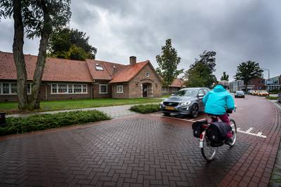 Toekomst Dirk Heziusschool in Heeze; onderzoek naar behoud of nieuwbouw
