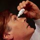 Eén dode door oogdruppels met zeldzame bacterie in Verenigde staten, vier patiënten verliezen ogen