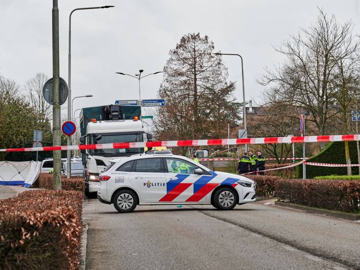 Fietsster (39) overleden bij ongeluk met vrachtwagen in Etten-Leur