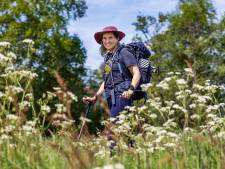 Margaretha zei haar baan bij de gemeente op en startte een wandelbedrijf: ‘Het maakt je gelukkig en trots’