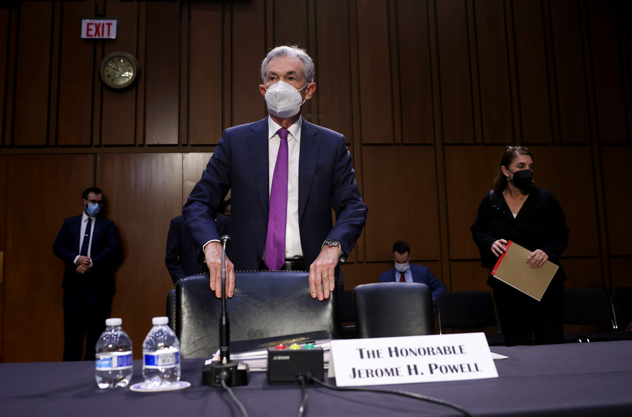 Jerome Powell vorige maand in de Amerikaanse Senaat bij een hoorzitting over het effect van de coronasteun van de overheid op de economie.  Beeld EPA
