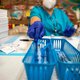 Rijke Midden-Amerikanen grijpen hun kans en vliegen op en neer naar Texas voor een vaccin