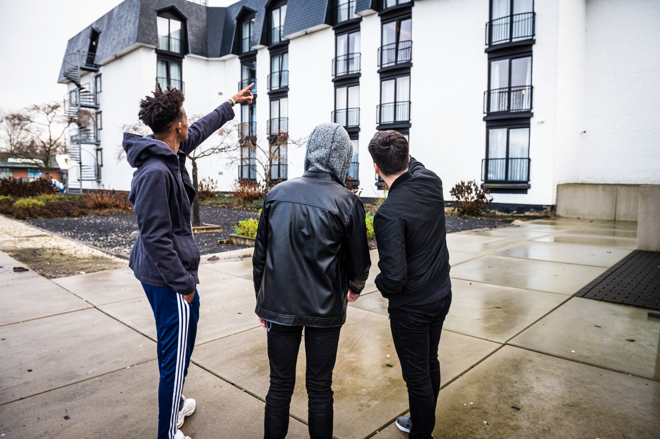 Minderjarige vluchtelingen blijven opnieuw langer in hotel Gr8, zeker tot eind volgend jaar