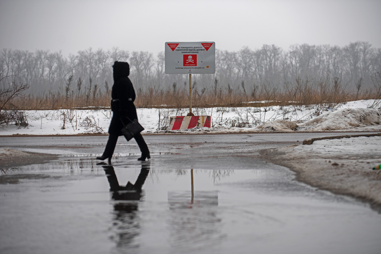 Il parlamento russo fa appello a Putin: riconoscere l’indipendenza delle repubbliche ribelli in Ucraina