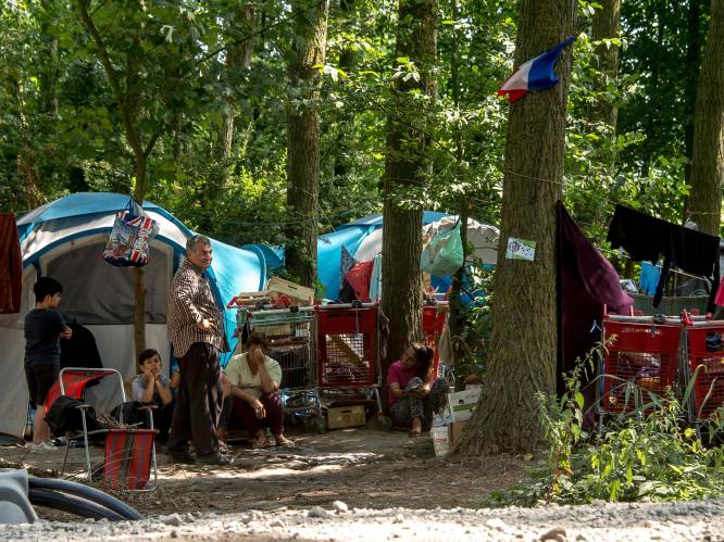 Franse autoriteiten ontruimen vluchtelingenkamp nabij Duinkerke