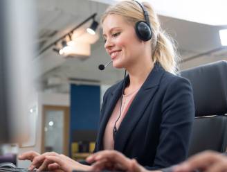 Secretariaatsmedewerkers in de bloemetjes: dit loonpakket ontvangen managementassistenten 