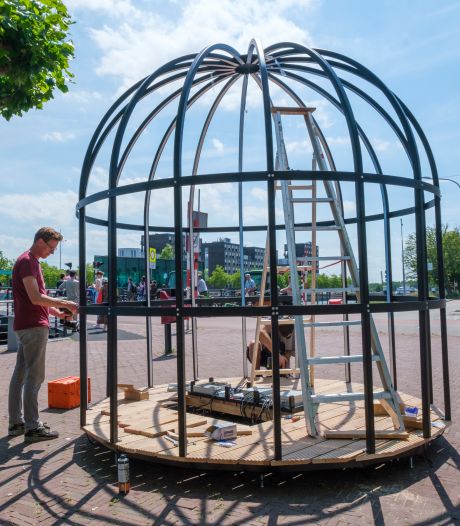 Façade krijgt vorm in Middelburg: kunst in grachten, op pleintjes en aan gevels