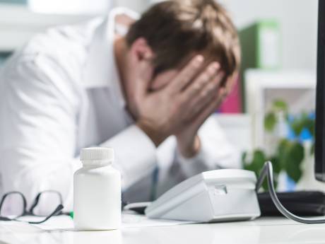 Une enquête le confirme: les médecins généralistes travaillent trop