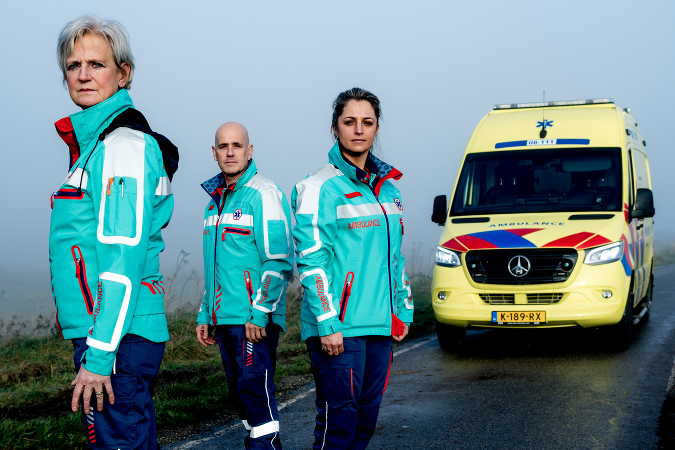 Transformator gesprek Kilometers Toen Laura (39) een bebloede man in haar ambulance hielp, randde hij haar  aan, maar straf kreeg hij niet: 'Er knapte iets' | Foto | tubantia.nl