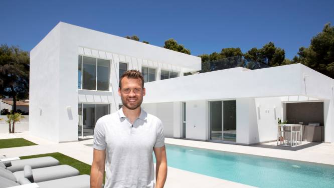 In deze villa aan de Costa Blanca brengt Rode Duivel Simon Mignolet zijn vakanties door: “Dit huis is ook een investering in onze levenskwaliteit”